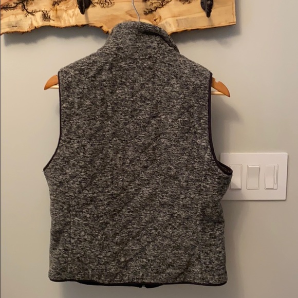 Abercrombie and Fitch soft vest - Picture 3 of 3